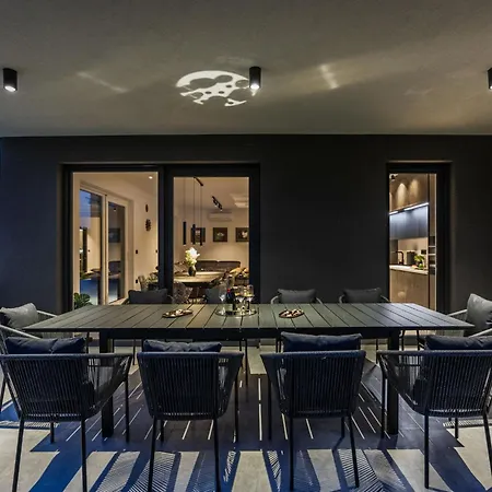 Villa Delecto By Interhome