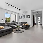 Delecto By Interhome Villa *