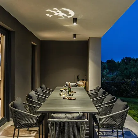 Villa Delecto By Interhome *