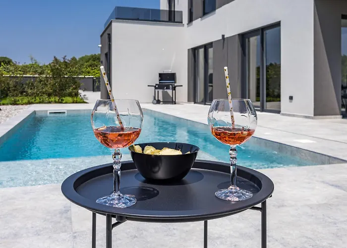 Delecto By Interhome Villa *