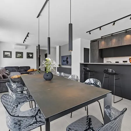 Vila Delecto By Interhome