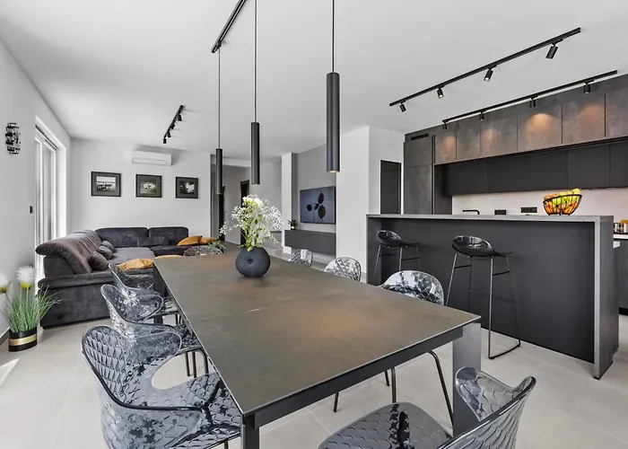 Villa Delecto By Interhome